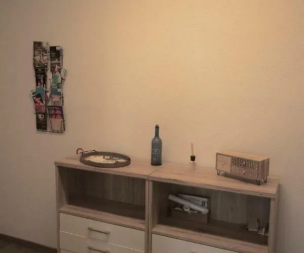 Am Voelkerschlachtdenkmal Leipzig